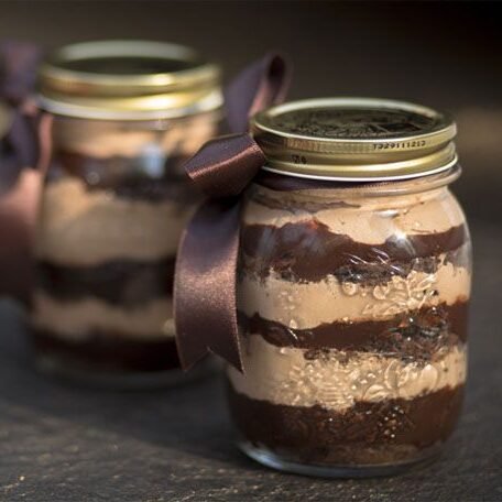 Best jar cake -choclate in vengara