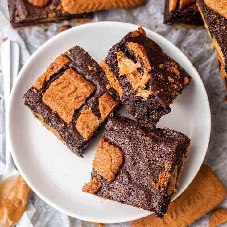 Best brownies in vengara -biscoff brownie
