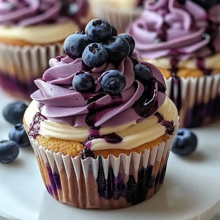 Best cakes in VENGARA-Blurberry cupcake