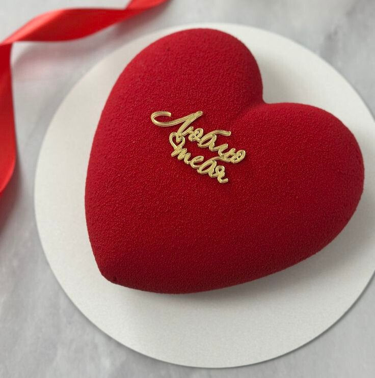 heart mousse-mini cakes